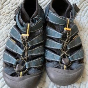Keen hiking sandals, blue